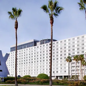 מלון Hyatt Regency Angeles International Airport